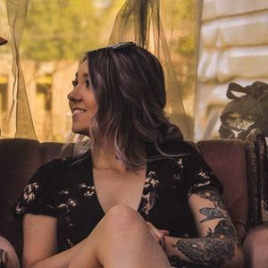 Meet your Posher, Jadea